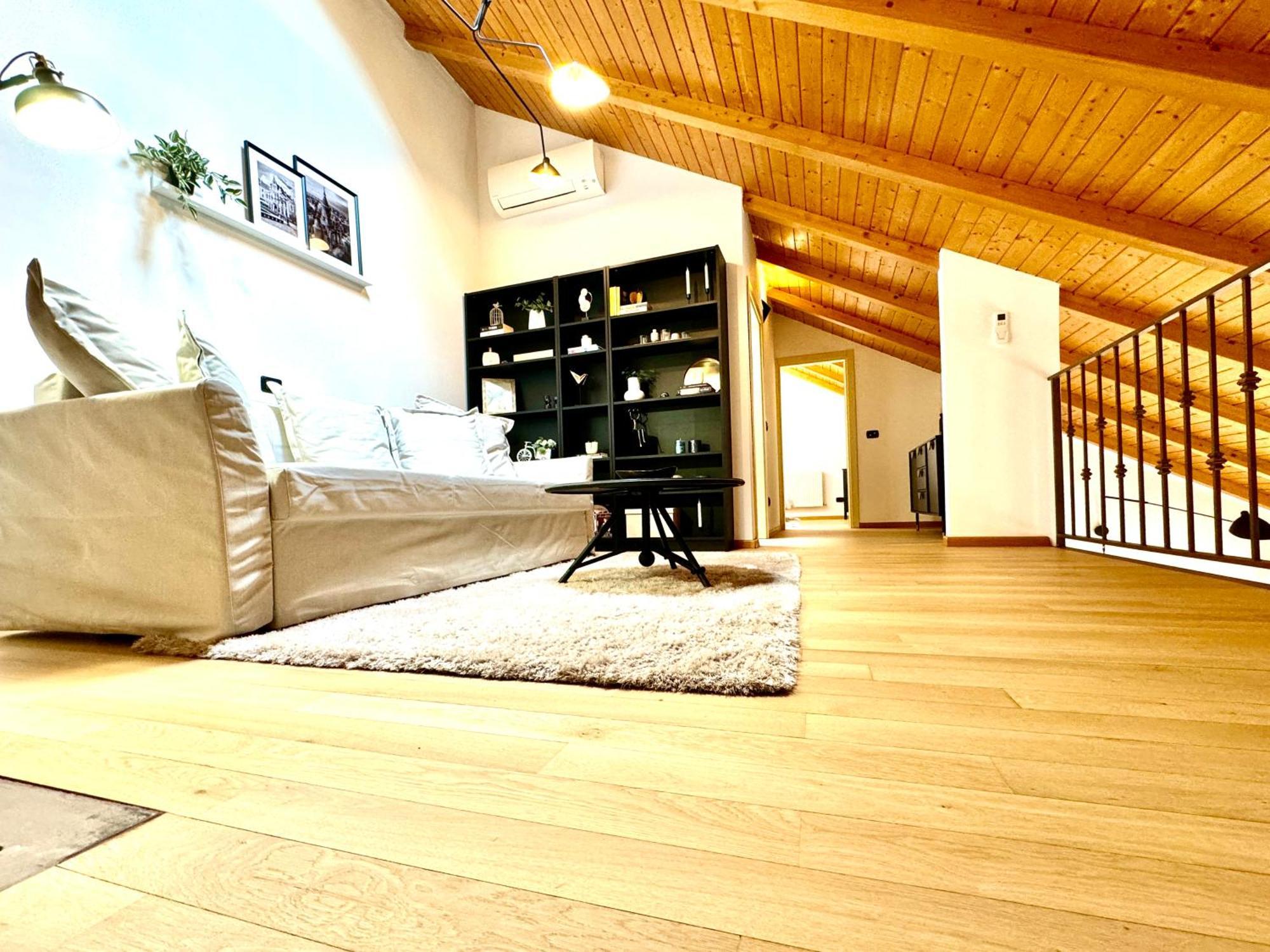 Blue Nest Appartement Timişoara Buitenkant foto